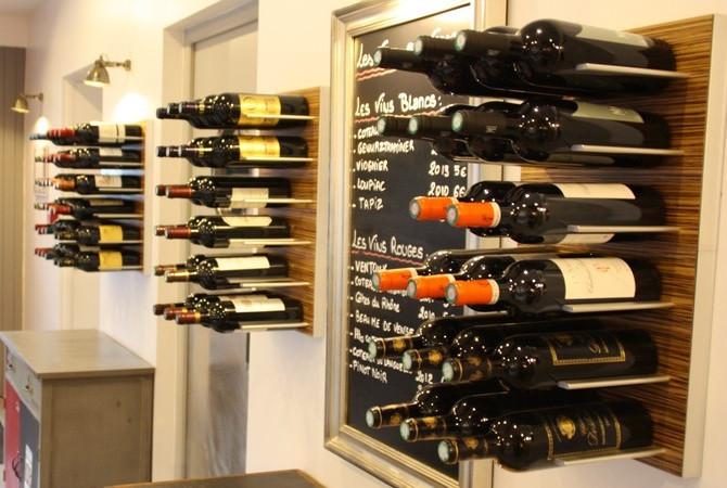 restaurant wall storage for wine